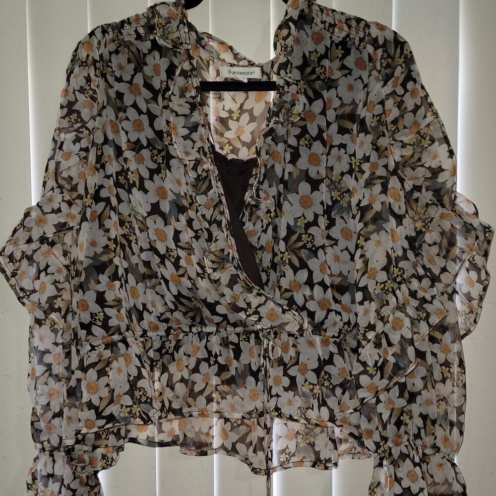Francesca’s Jaqueline Bold Floral Front Tie Blouse Size 3XL NWT